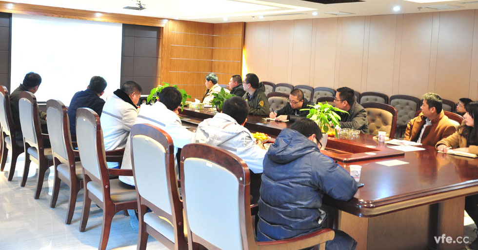 南車(chē)株機(jī)專(zhuān)家團(tuán)隊(duì)來(lái)訪我公司