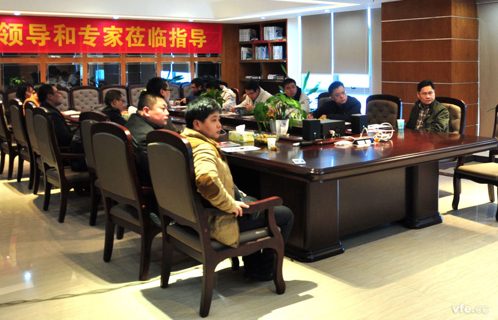 南車(chē)株機(jī)專(zhuān)家團(tuán)隊(duì)來(lái)訪我公司