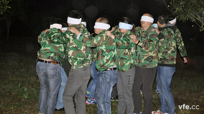 以用戶為中心，銀河電氣開展“卓越團(tuán)隊”拓展訓(xùn)練