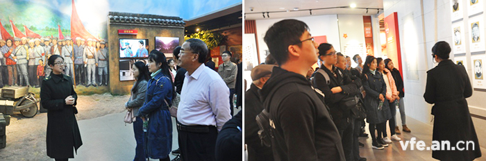 聆聽(tīng)講解員介紹秋收起義的歷史