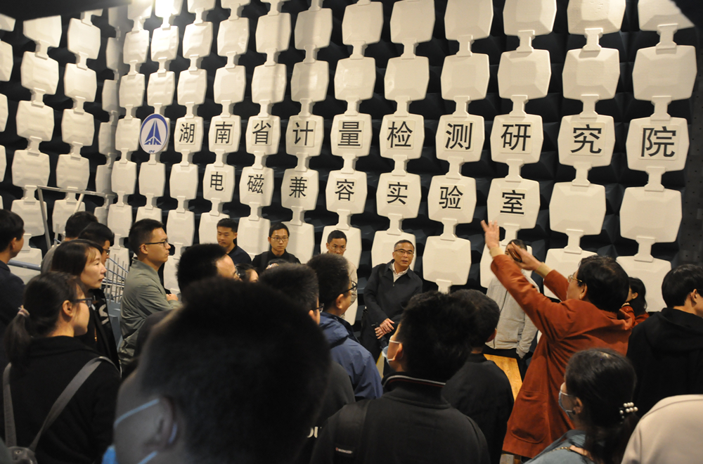 聯(lián)學(xué)聯(lián)創(chuàng)，半床棉被